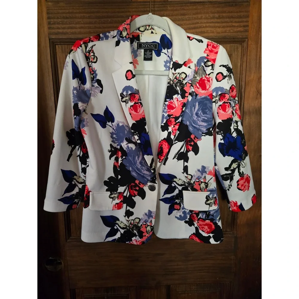 NYCC New York Clothing Co Floral Blazer White Red Blue 3/4 Sleeve Size S